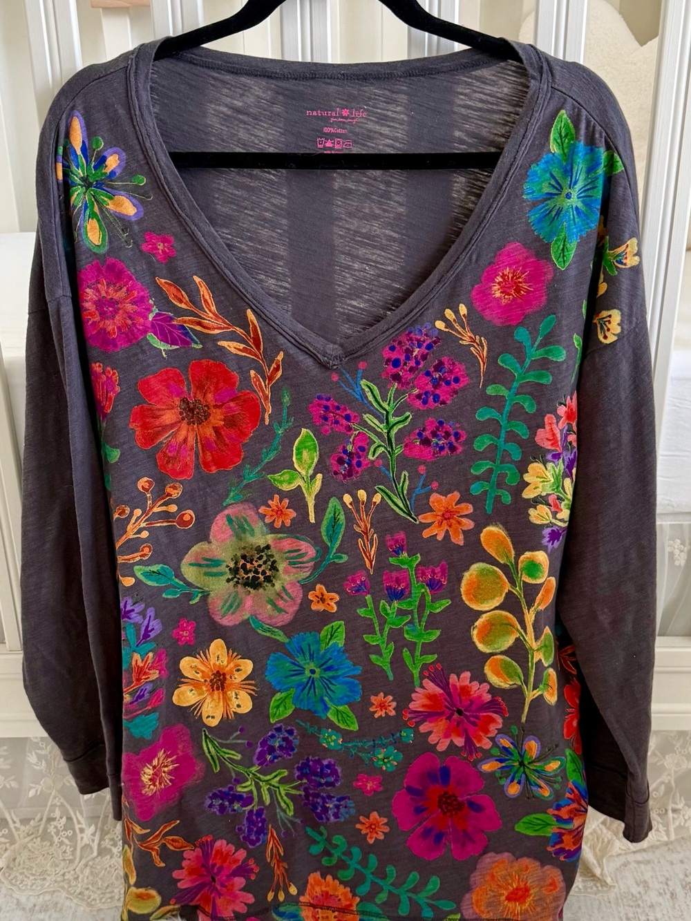NATURAL LIFE Charcoal Long Sleeve V-Neck Top with Multicolor Floral Print